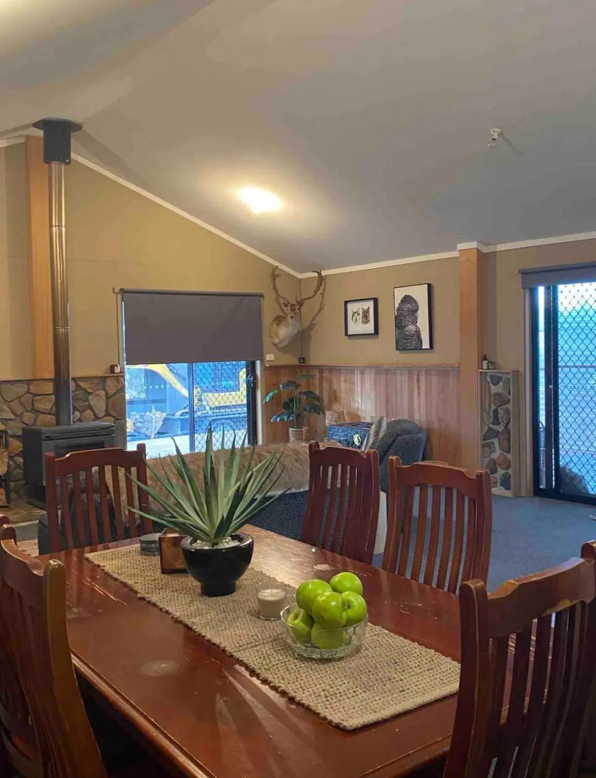 Great Lakes Wilderness Three Bedroom Home Miena Ngoại thất bức ảnh