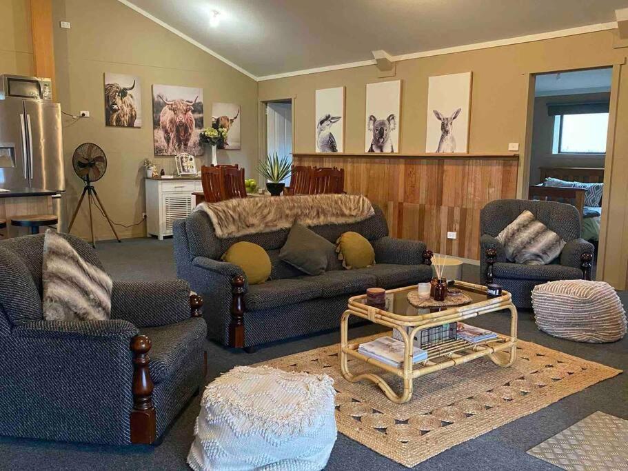 Great Lakes Wilderness Three Bedroom Home Miena Ngoại thất bức ảnh